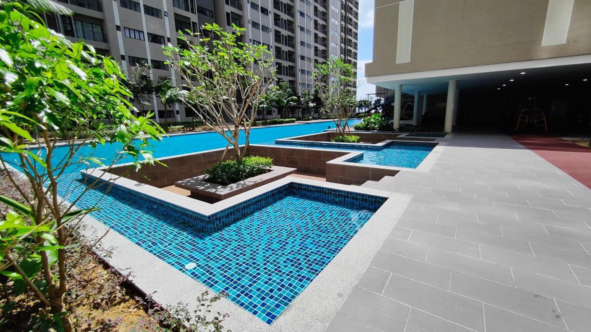 Sky Residency Apartment Nilai Exterior photo